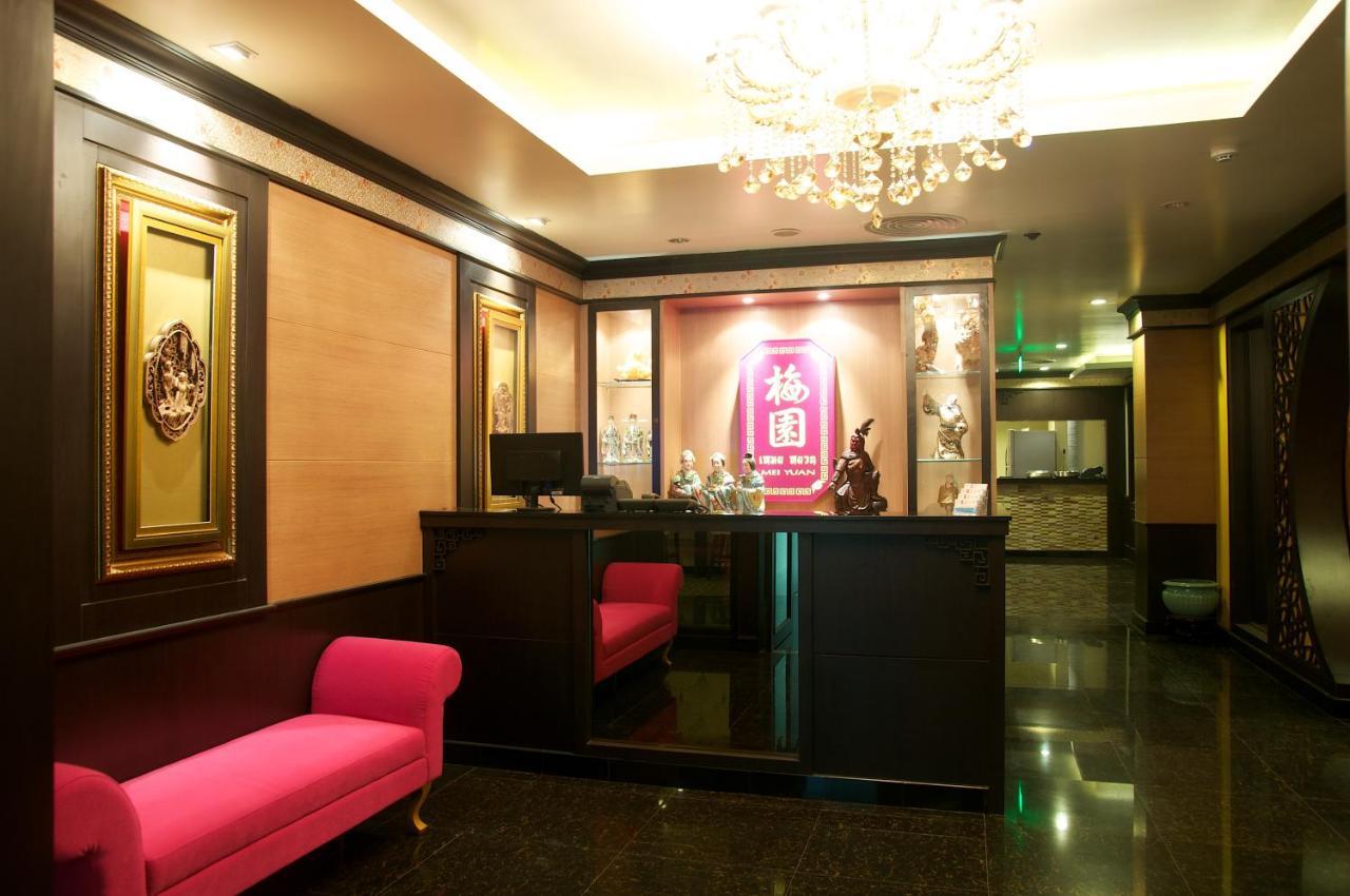 Jolly Suites&Spa Petkasem Haōhng Khēm Esterno foto
